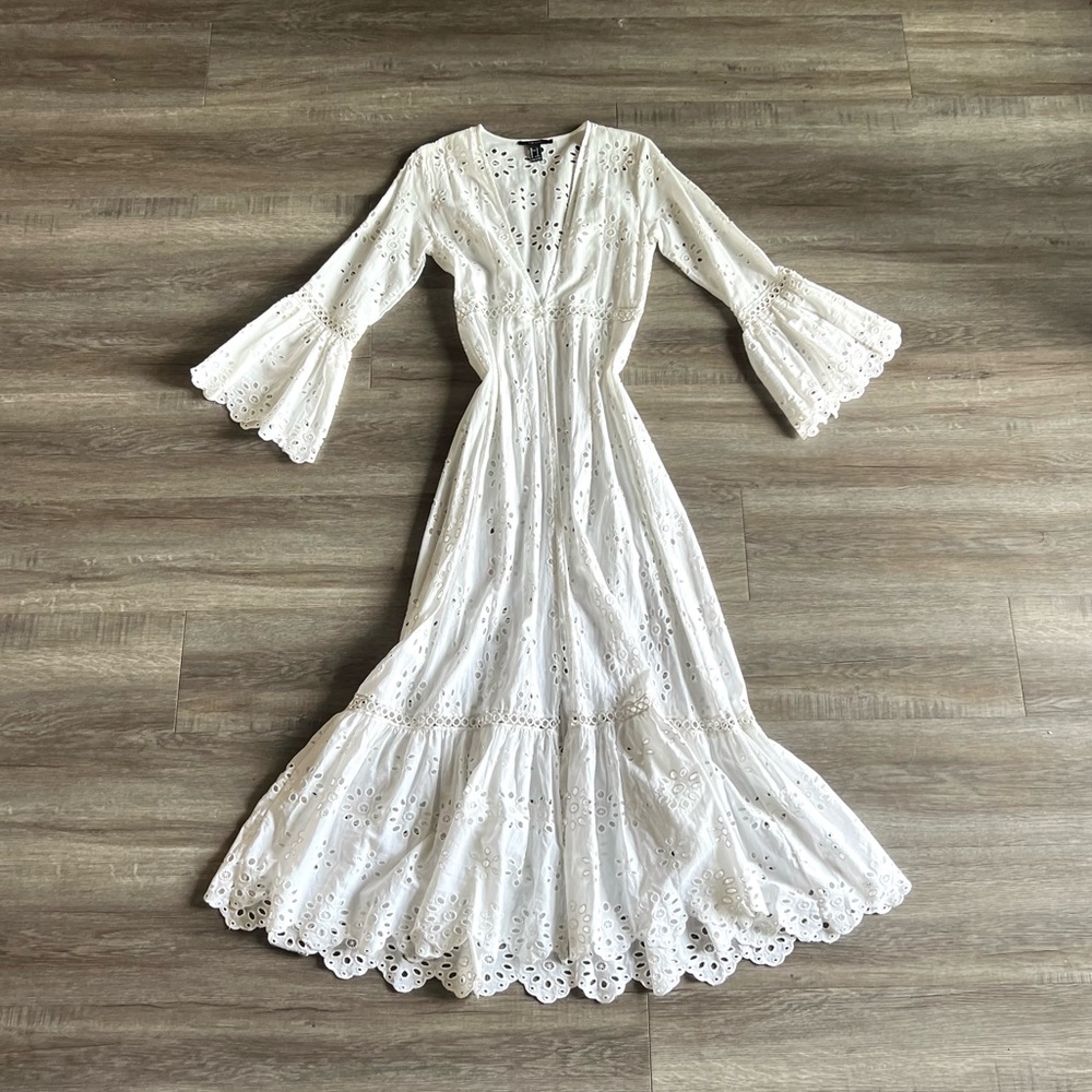 Forever 21 White Lace Long Sleeve Duster